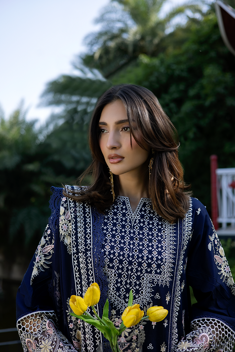 Raeesa Premium | Amani Lawn 26 | AM-002 ZENVY