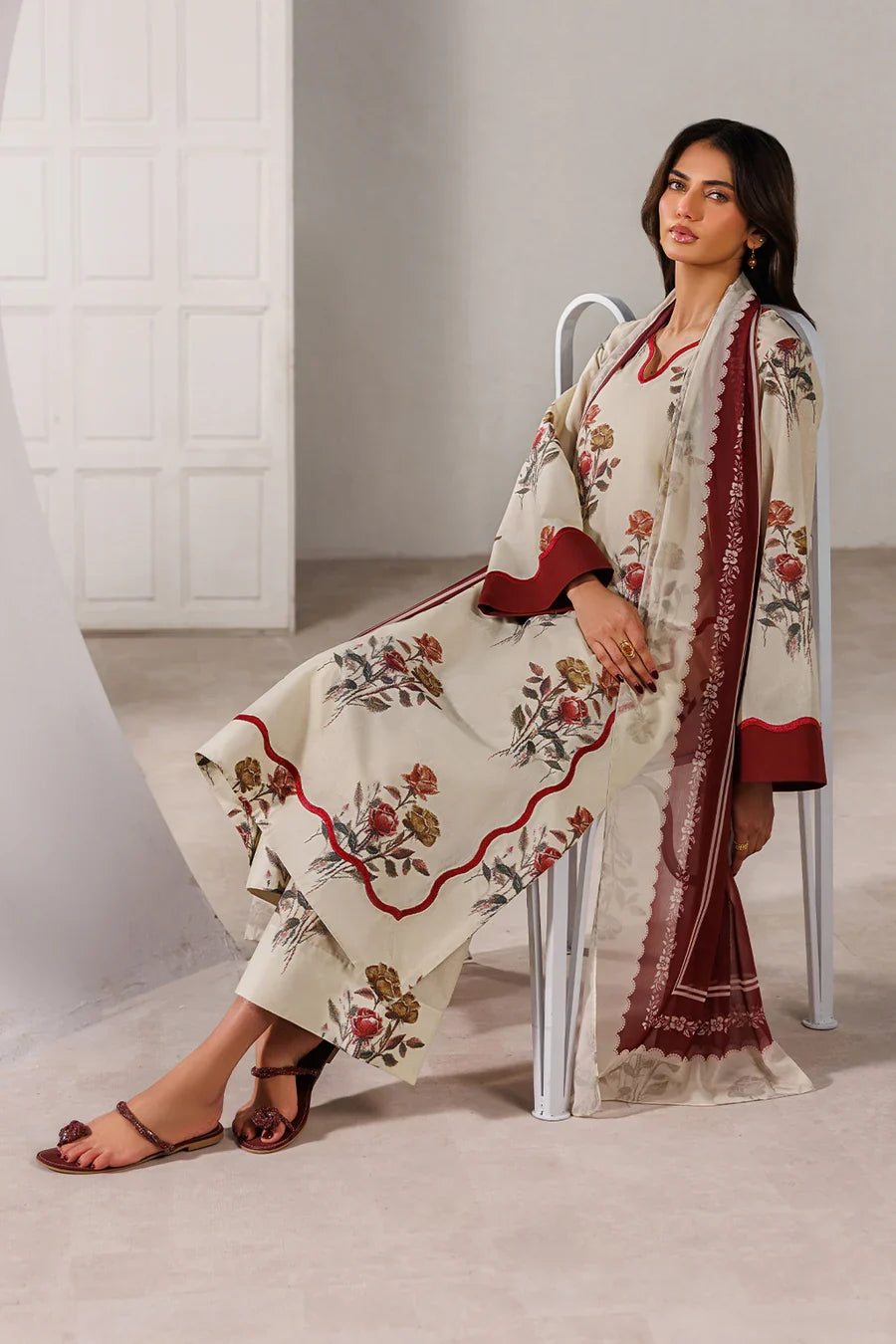 Iznik | Printed lawn vol II | UE-641 Printed Lawn