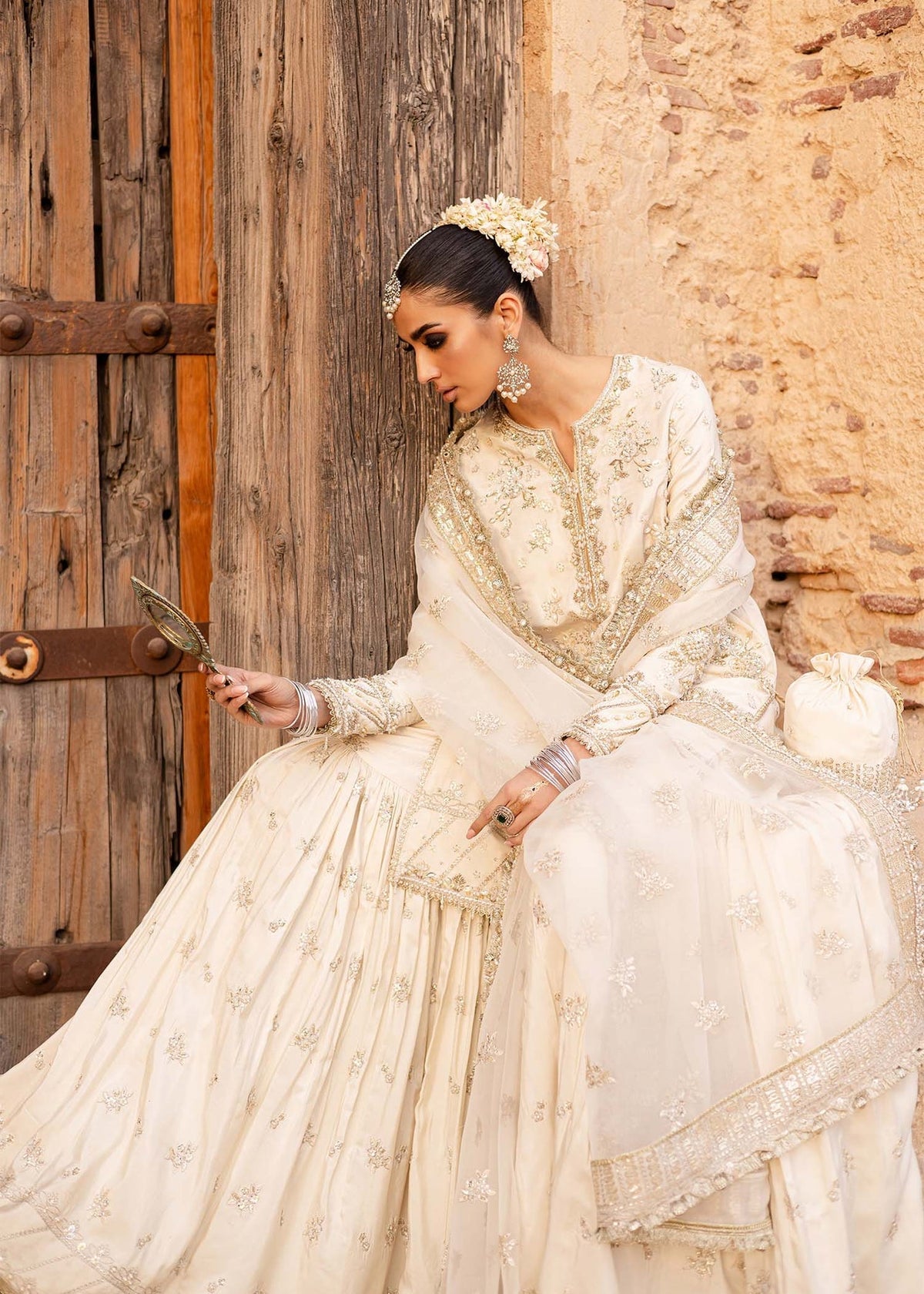 Akbar Aslam | Dastaan Luxury Formals | Roshaneh