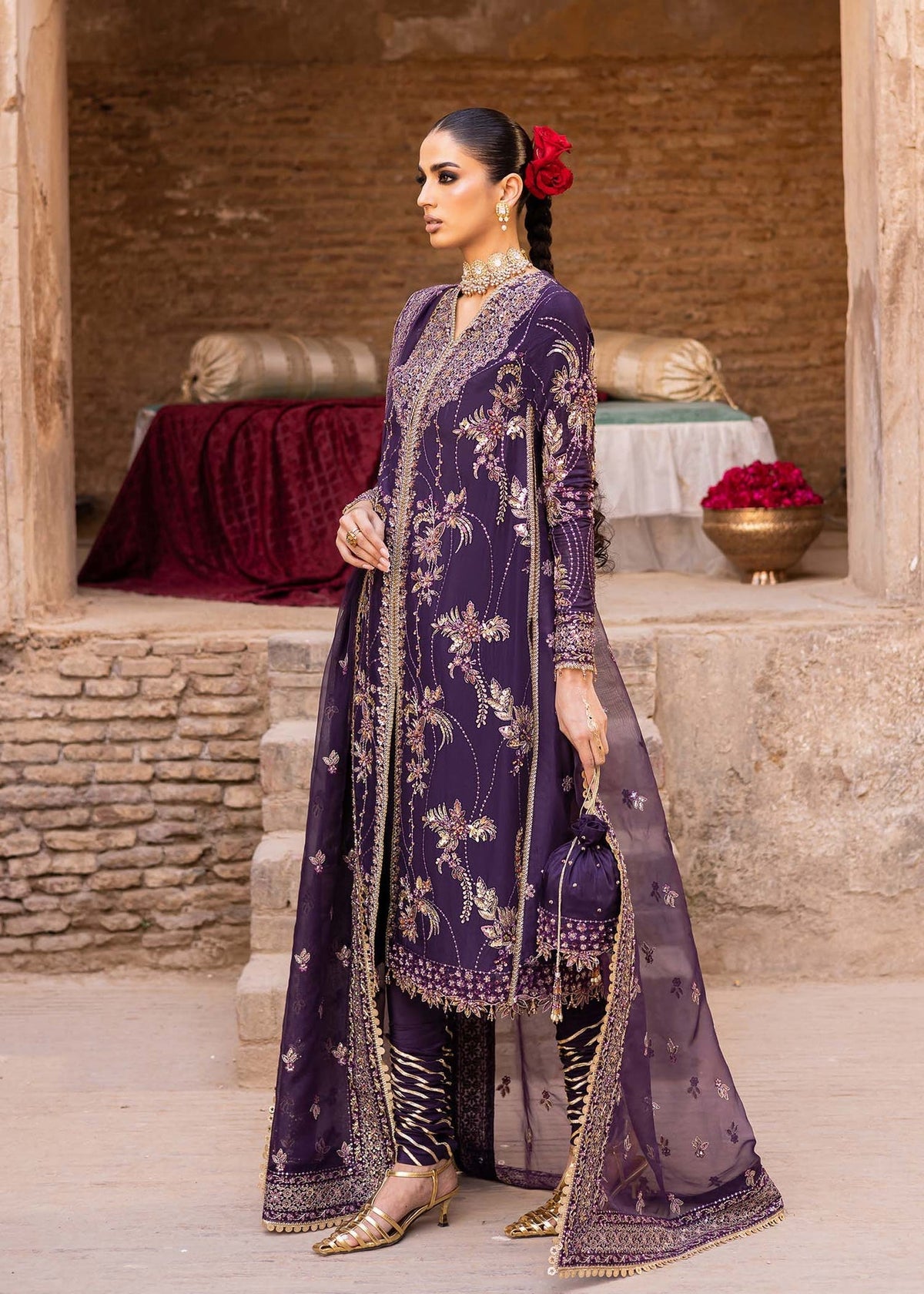 Akbar Aslam | Dastaan Luxury Formals | Haniye