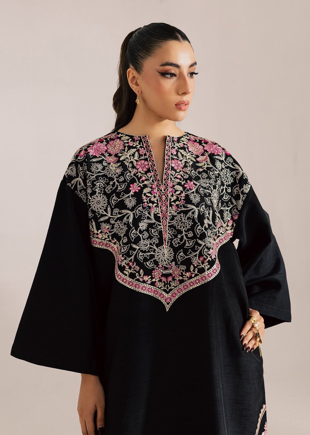 Sadaf Fawad Khan | Silk Luxury Pret 26 | Sahra