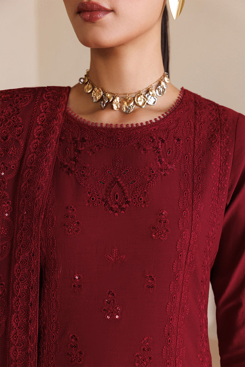 Emaan Adeel | Viva Pret | BAROQUE