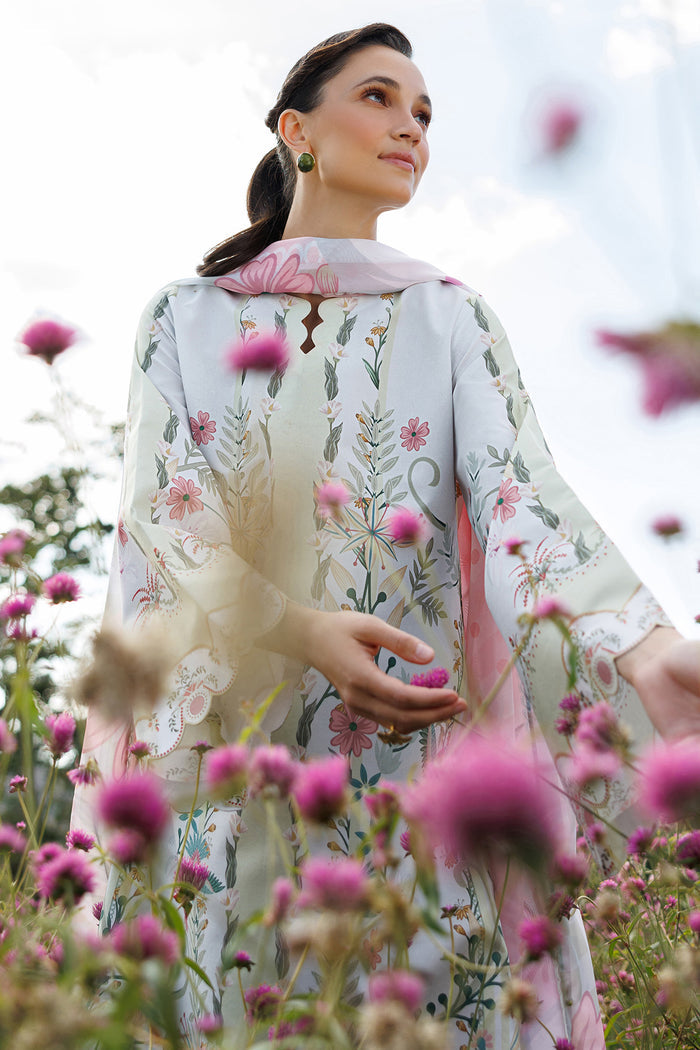 Jazmin | Summer Lawn 26 | USE-9317