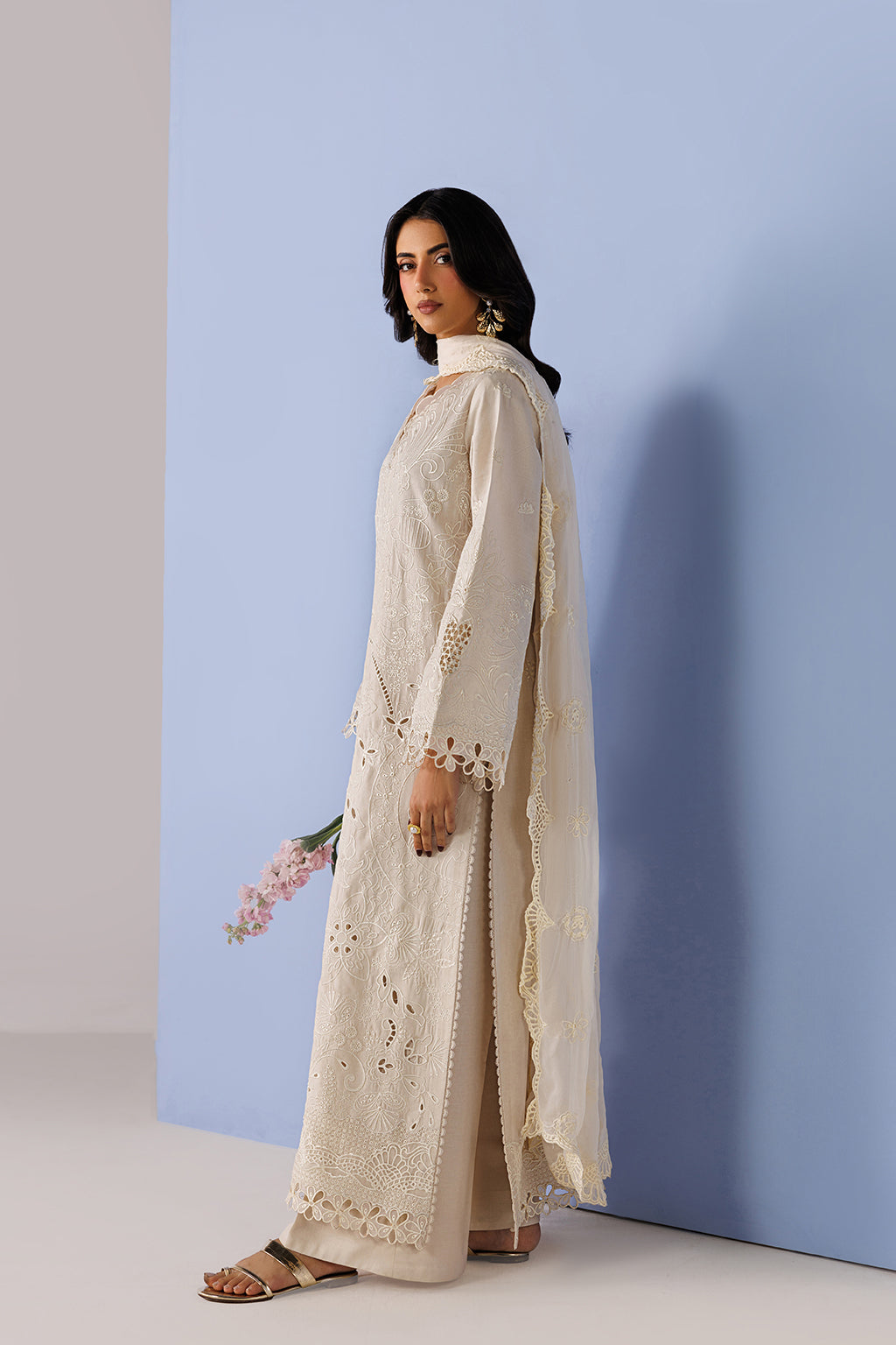 Emaan Adeel | Elevated Essentials 26 | VEYRA