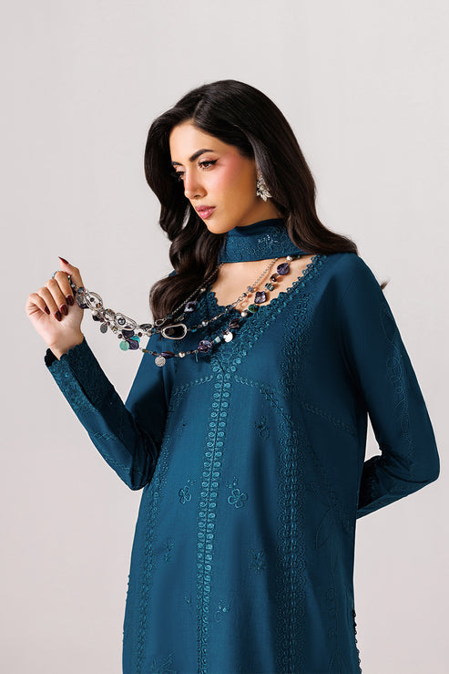 Emaan Adeel | Beyond Basics Eid Pret 26 | SERENE