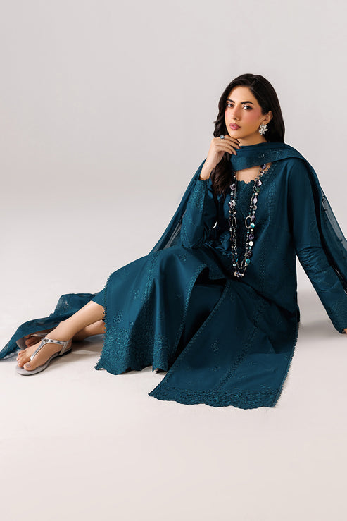 Emaan Adeel | Beyond Basics Eid Pret 26 | SERENE