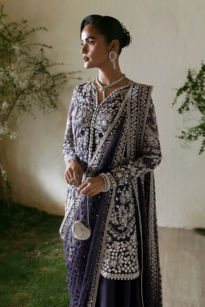 Suffuse | Freeshia Formal | RAVENA
