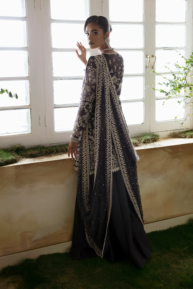 Suffuse | Freeshia Formal | RAVENA