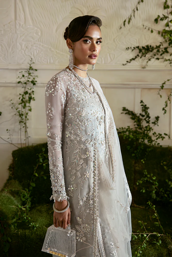 Suffuse | Freeshia Formal | AMBER