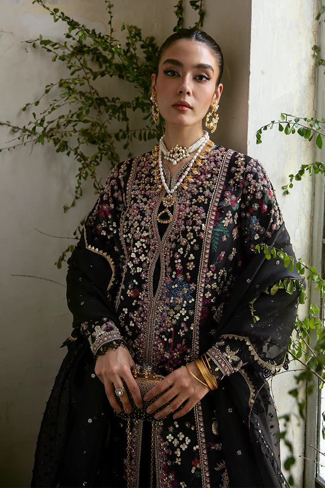 Suffuse | Freeshia Formal | ZORA