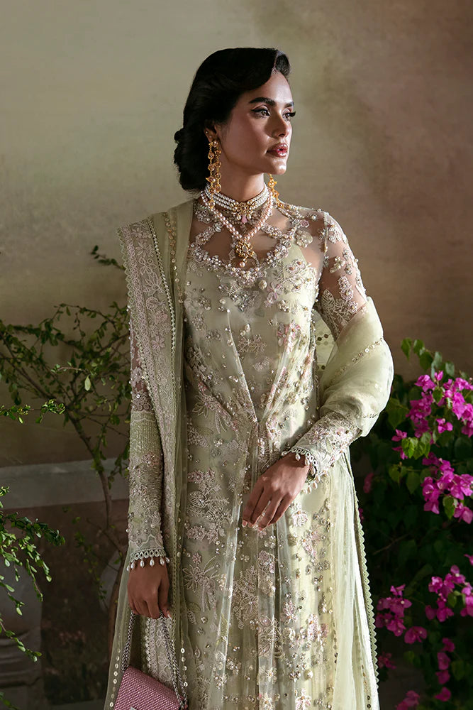 Suffuse | Freeshia Formal | KIARA