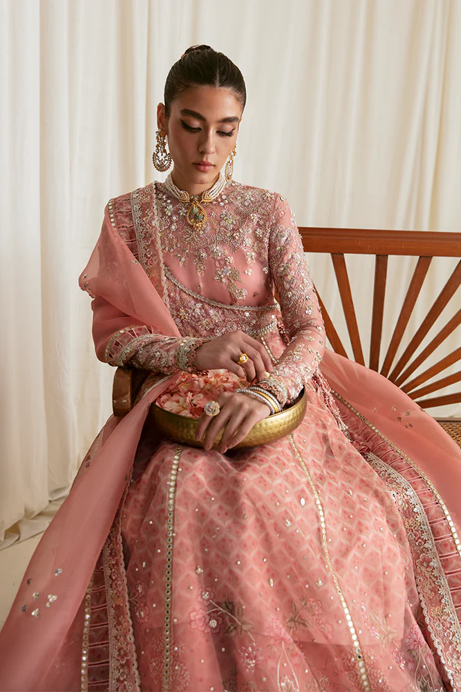 Suffuse | Freeshia Formal | LAIRA