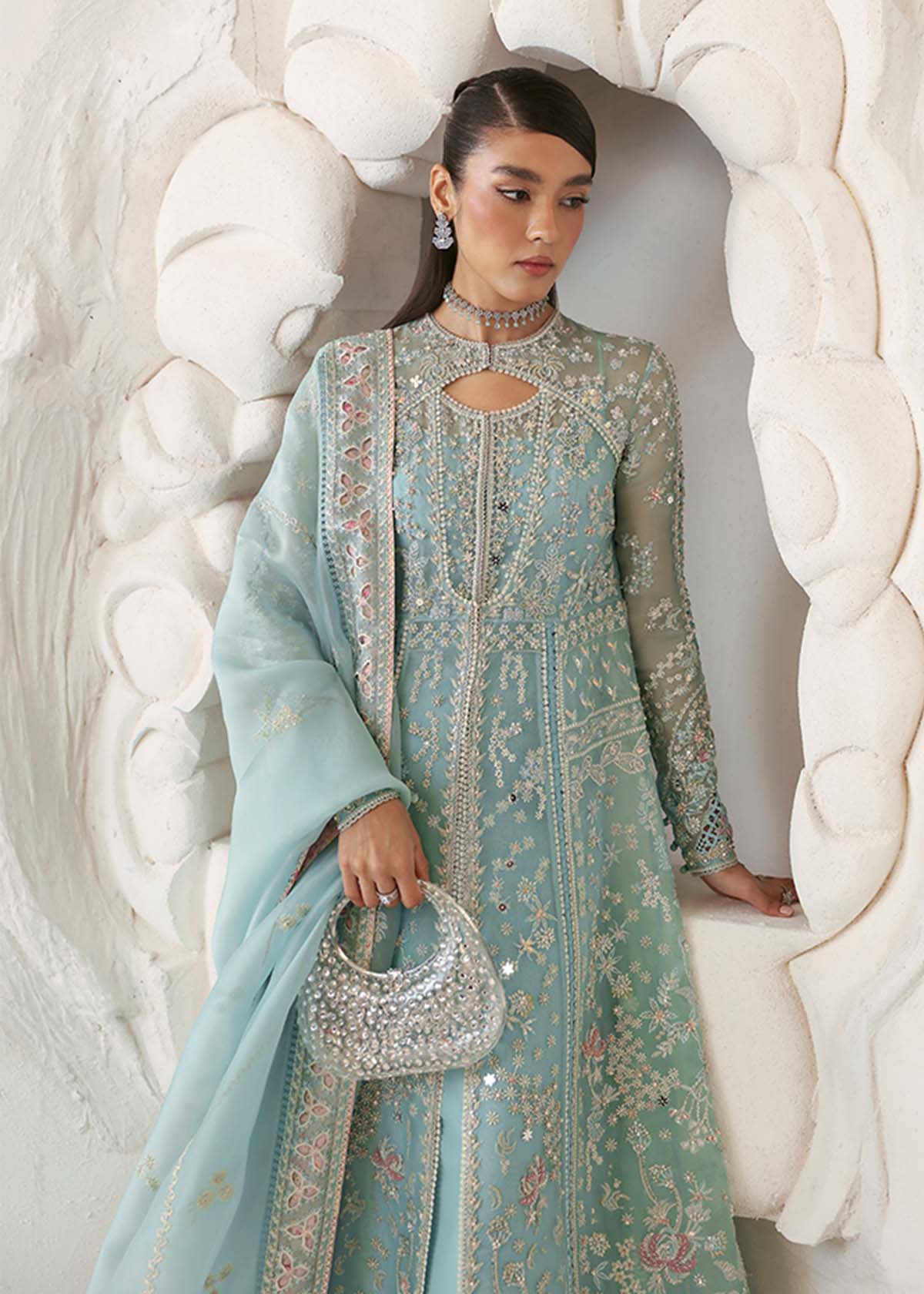 Suffuse | Freeshia Formal | IYARA