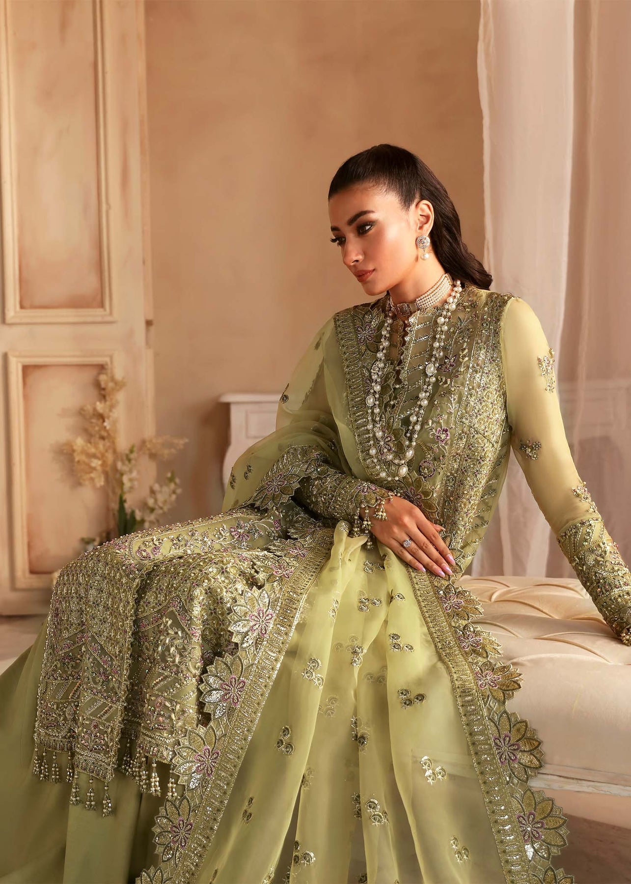 Akbar Aslam | Aleia Luxury Formals | Seren