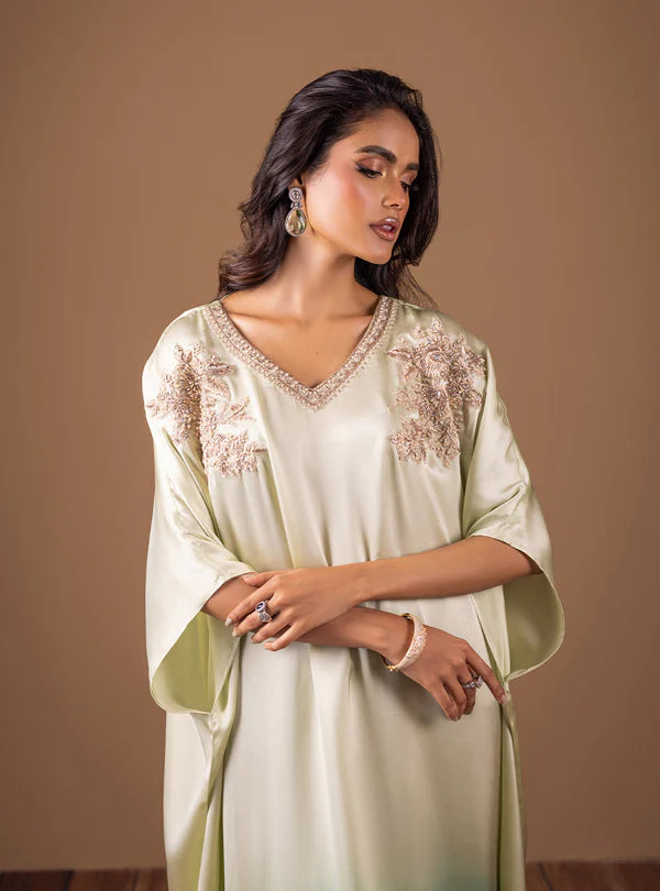 Zainab Chottani | Semi Formals | AQUA FLAME