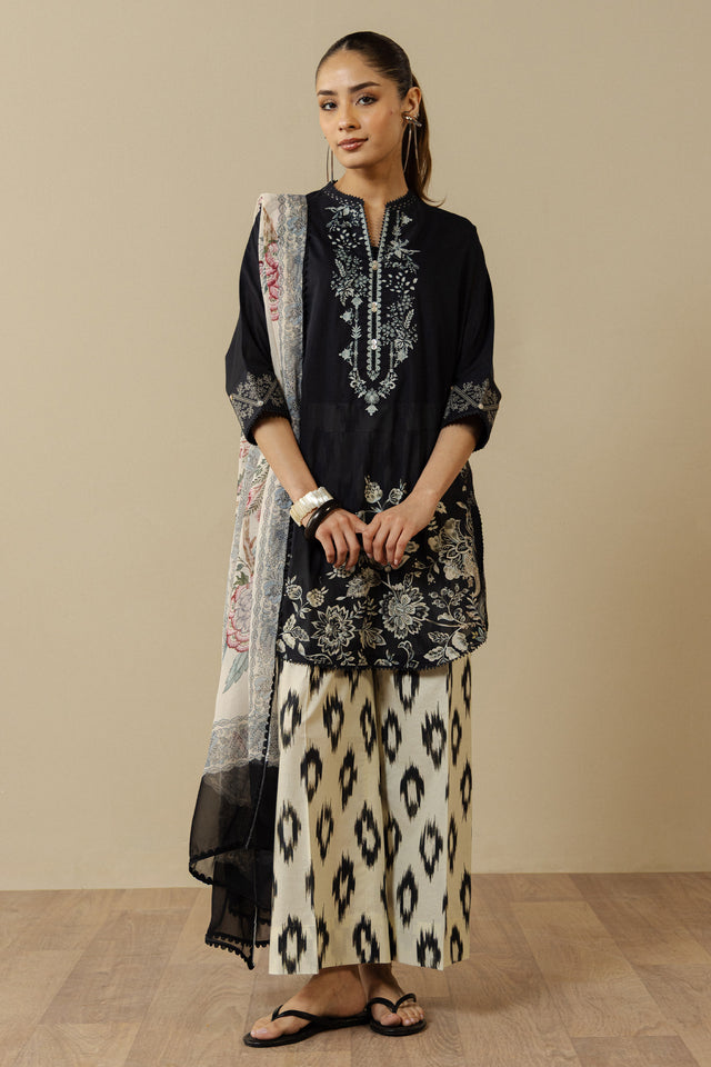 Zara Shahjahan | Coco Prints 26 | CASSIA-10B