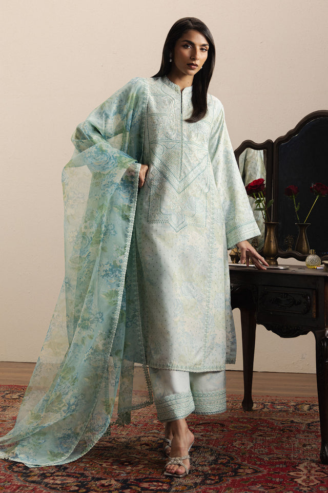Zara Shahjahan | Festive 26 | Nazish