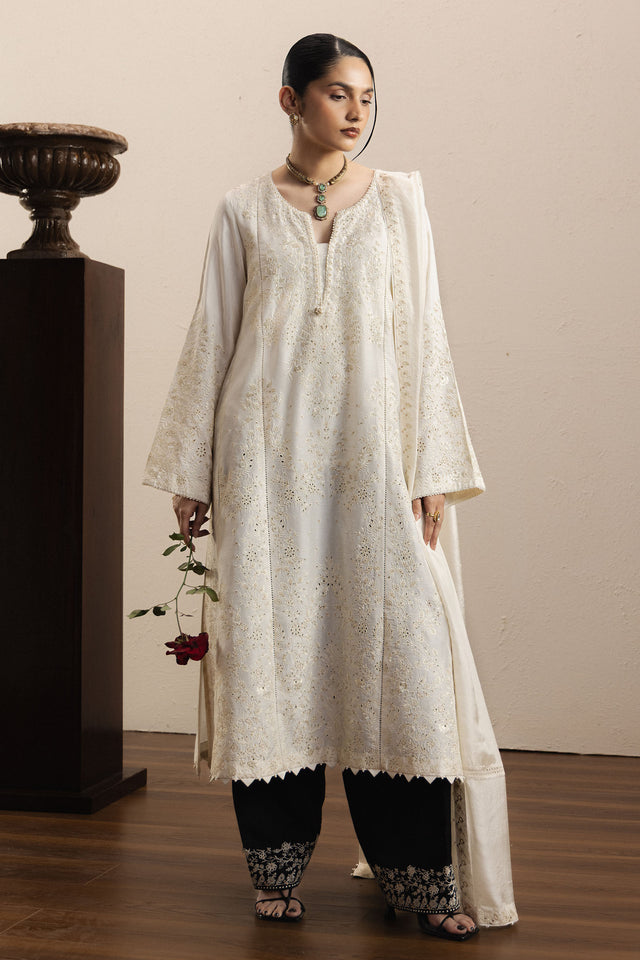 Zara Shahjahan | Festive 26 | Aabroo