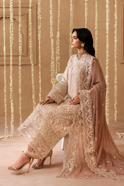 Emaan Adeel | Sheherzadi Formals 25 | LAILA