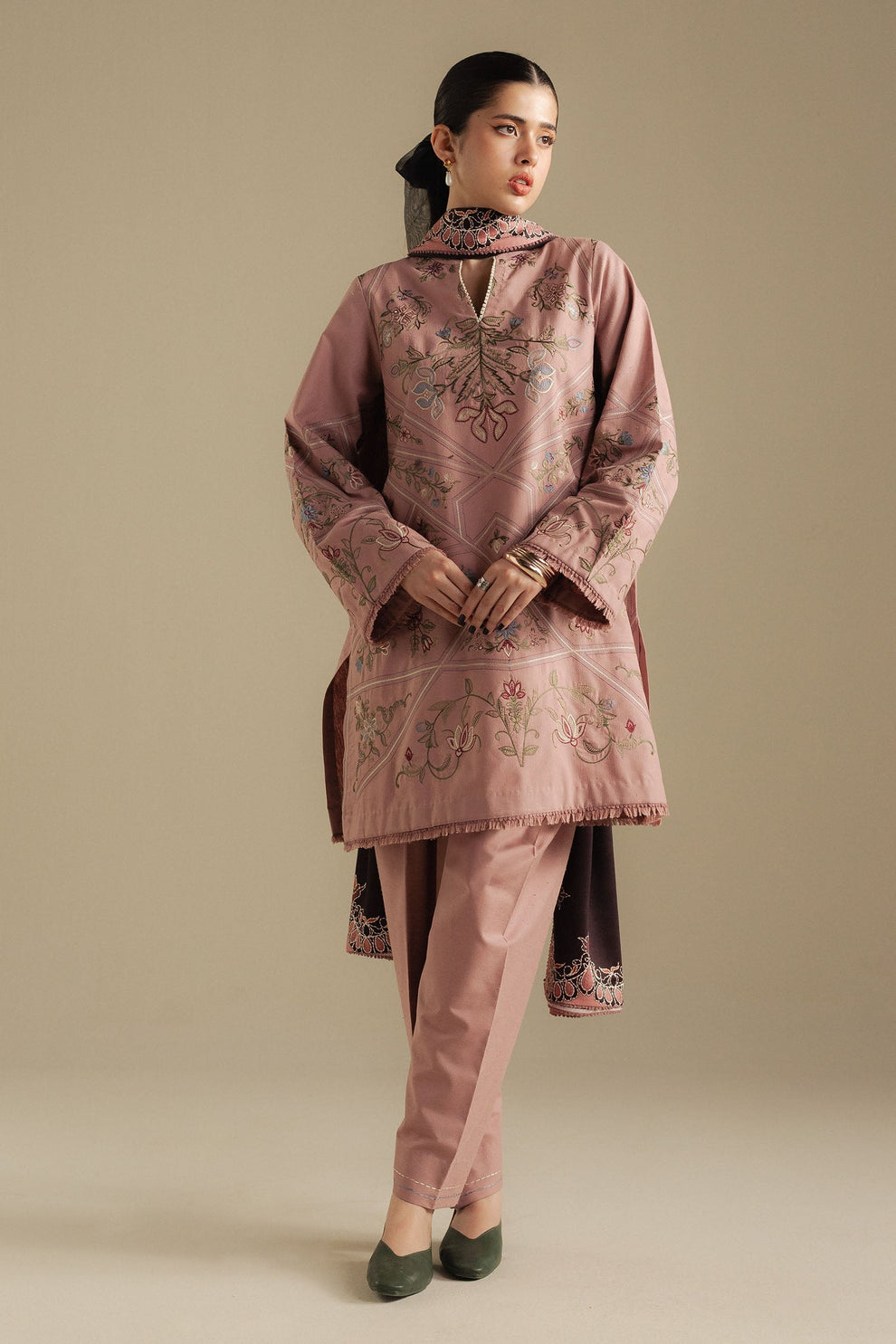 Zara Shahjahan | Coco Winter 25 | Coral-4A