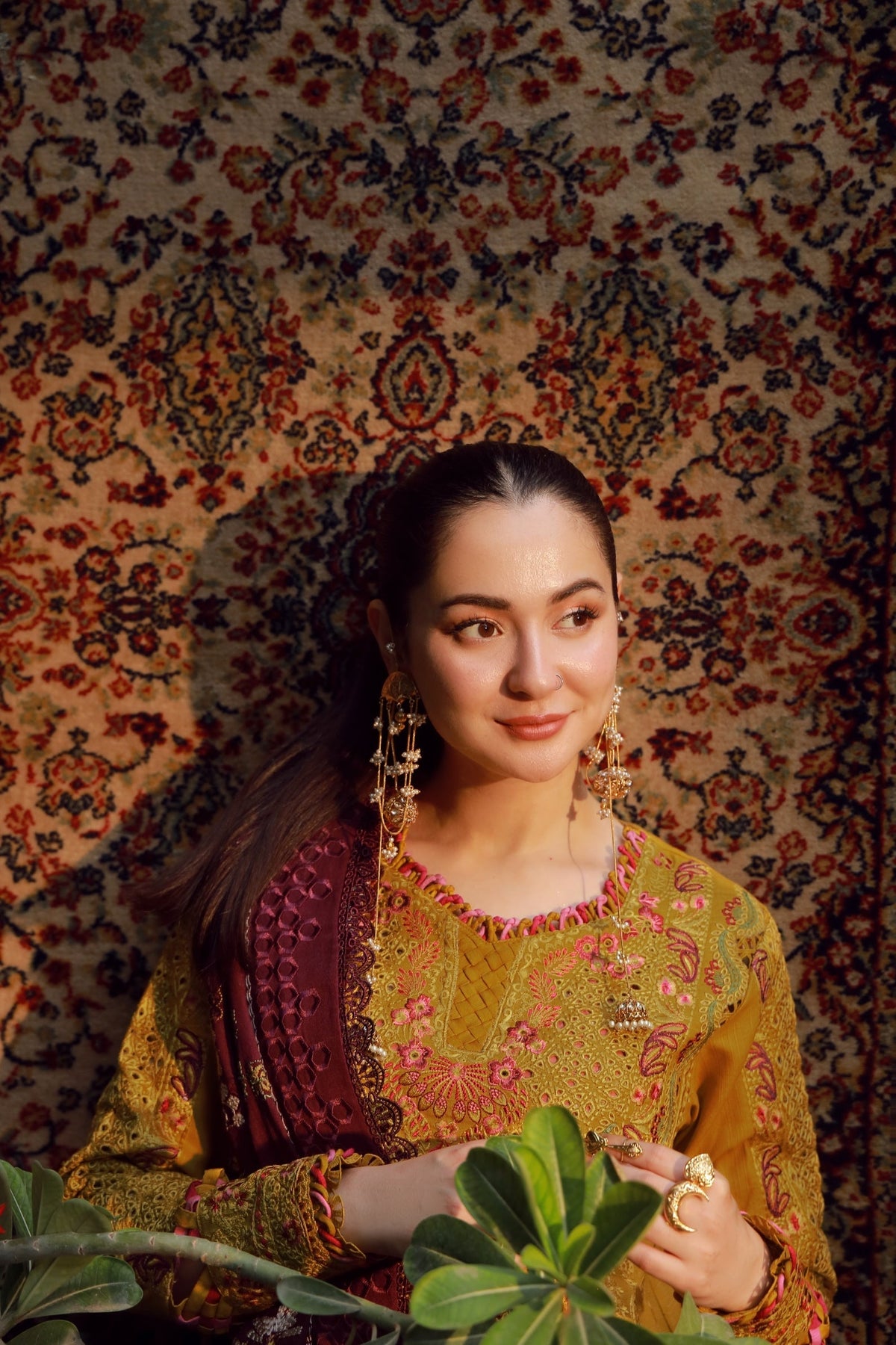 Maryam Hussain | Winter Shawl 25 | Soz