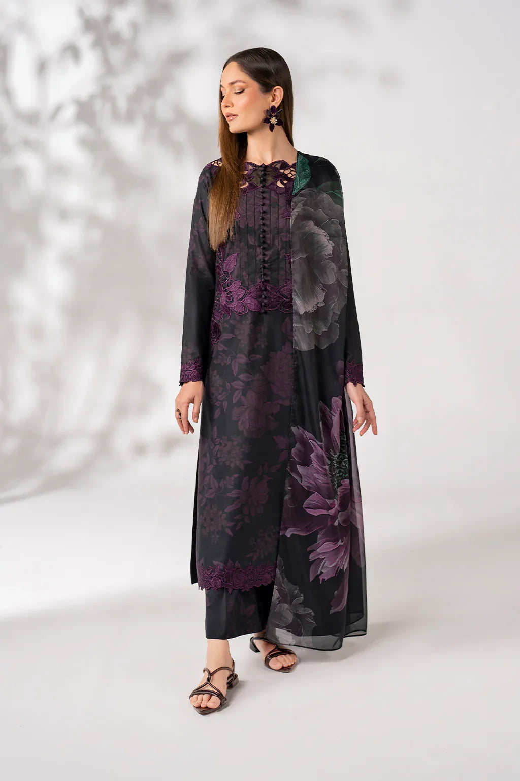 Iznik | UE-270 Printed Lawn