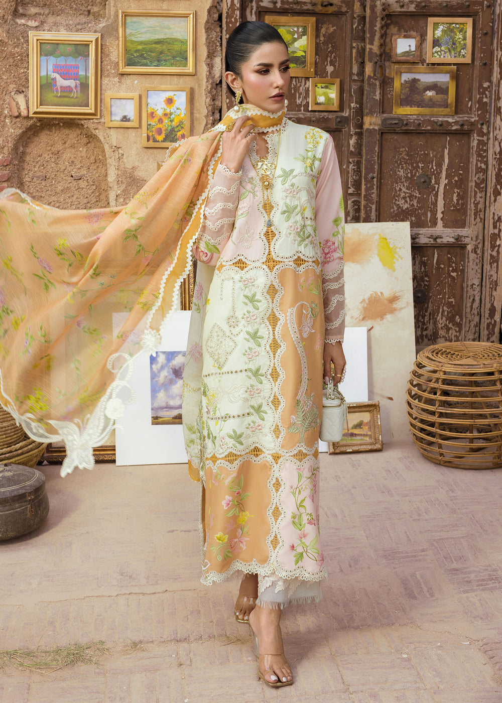 Saira Shakira | Bloom Lawn | LANA 1B