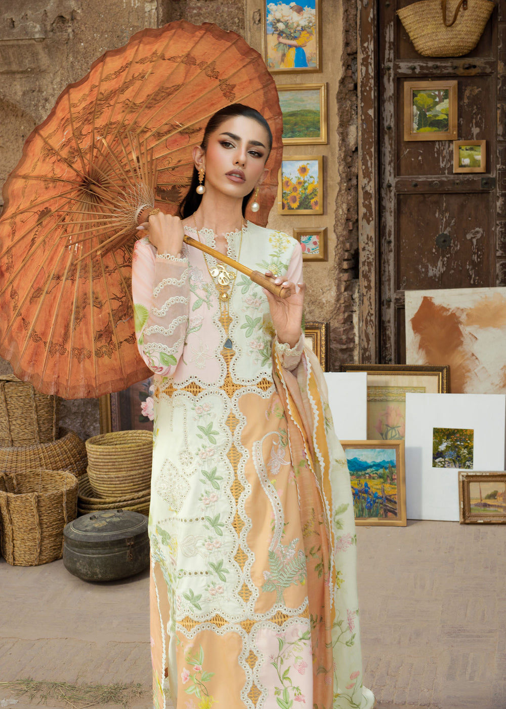 Saira Shakira | Bloom Lawn | LANA 1B