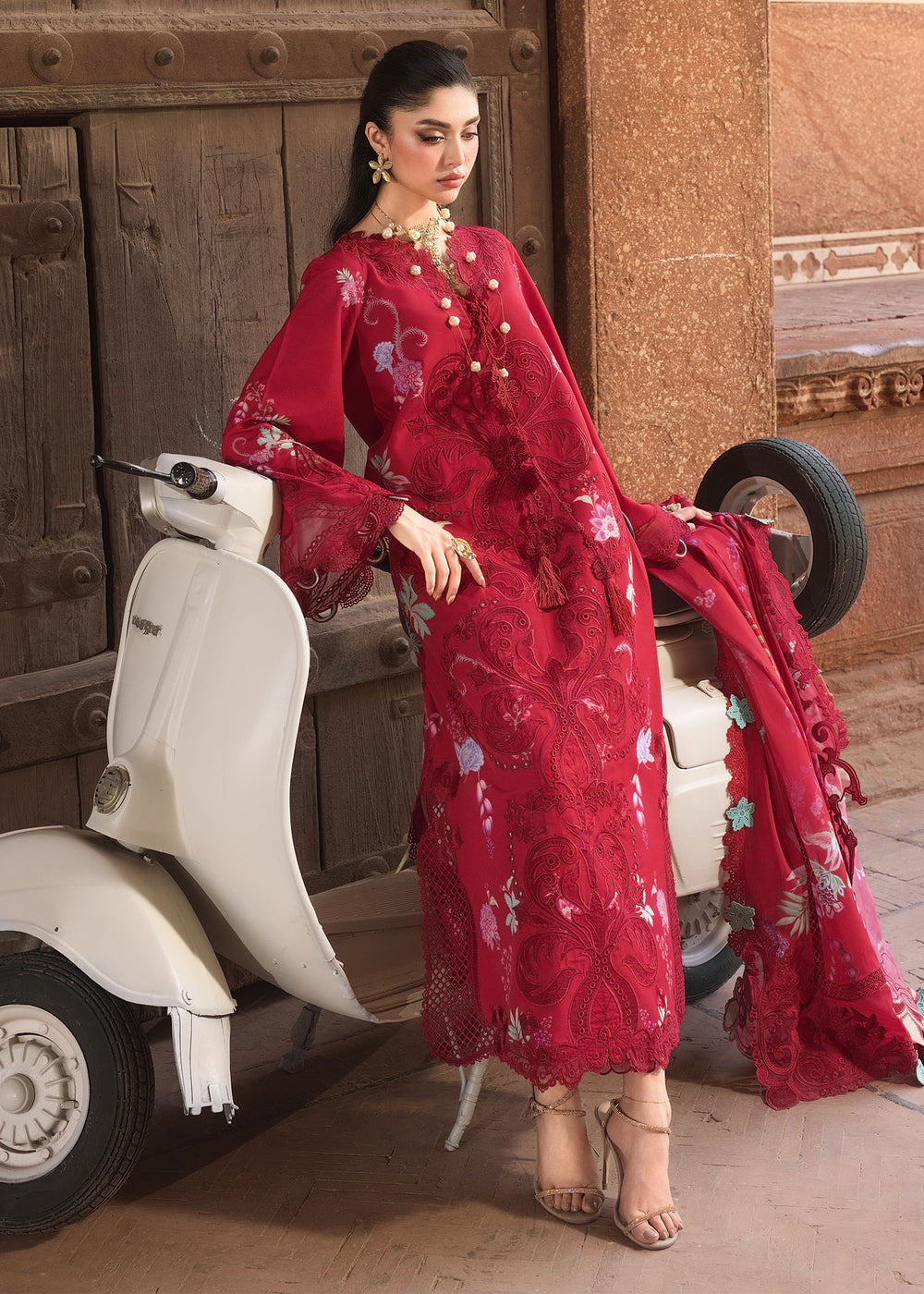 Saira Shakira | Bloom Lawn | ZELIE 1A