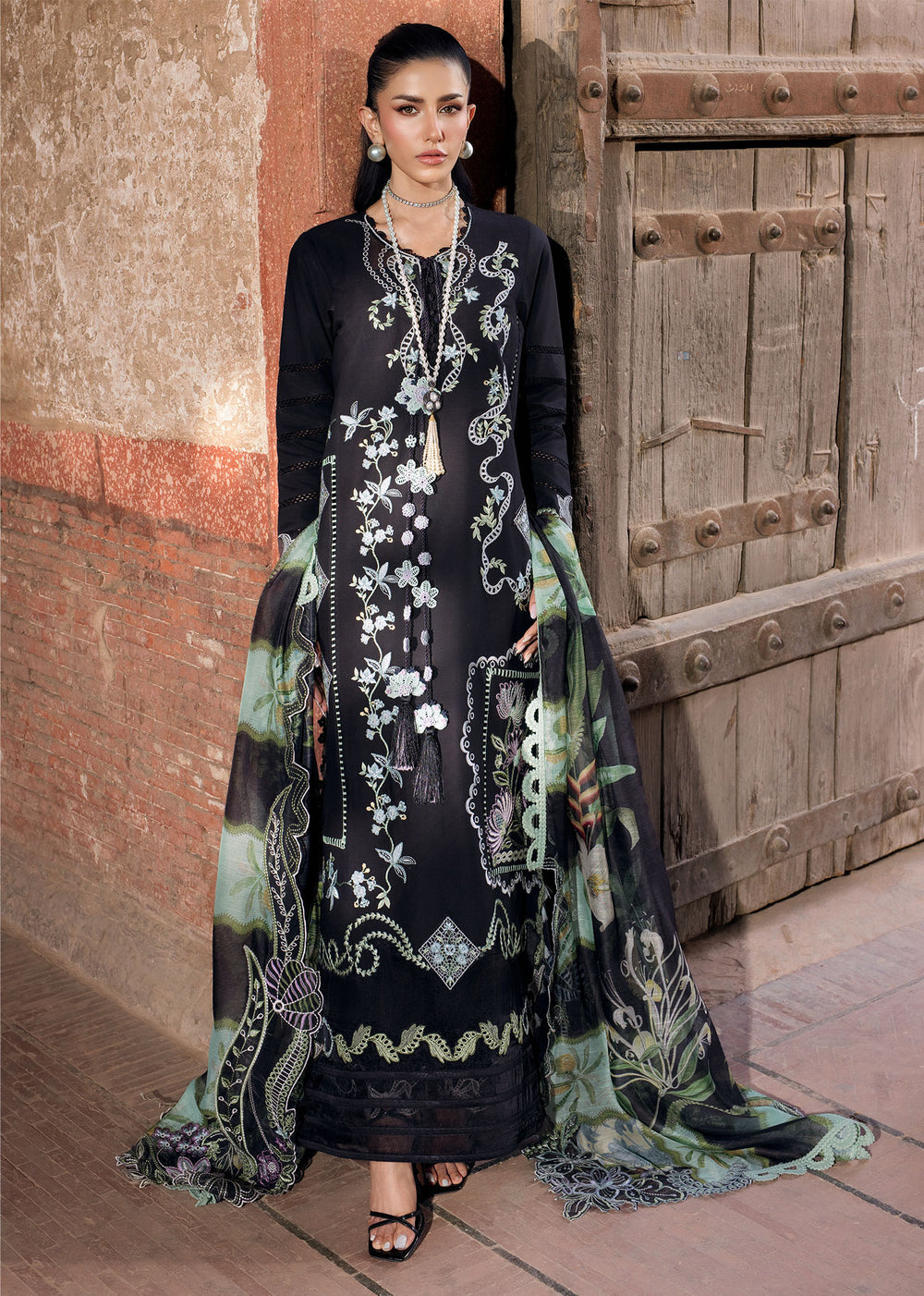 Saira Shakira | Bloom Lawn | ELISE 1A