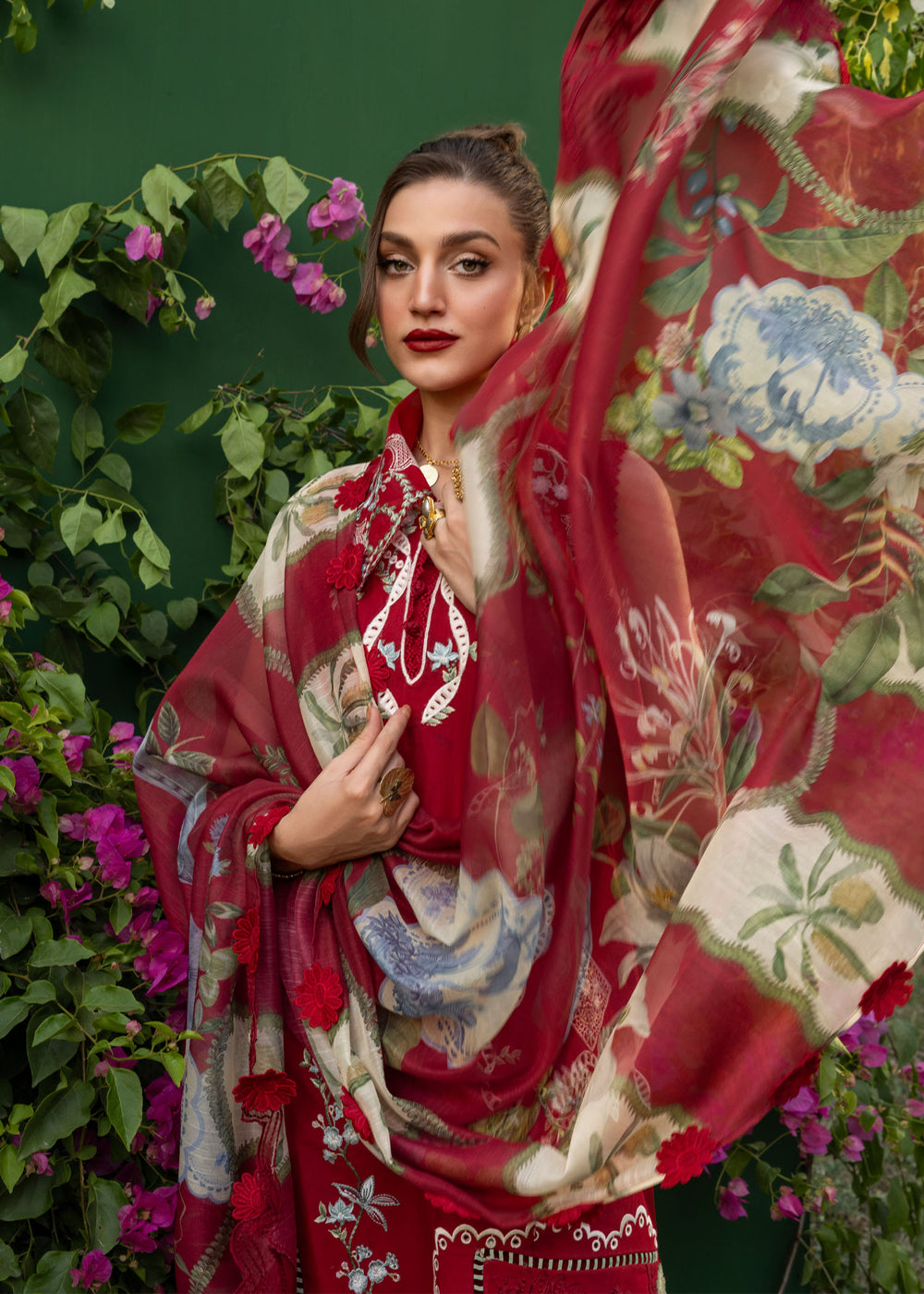 Saira Shakira | Bloom Lawn | ELISE 1B