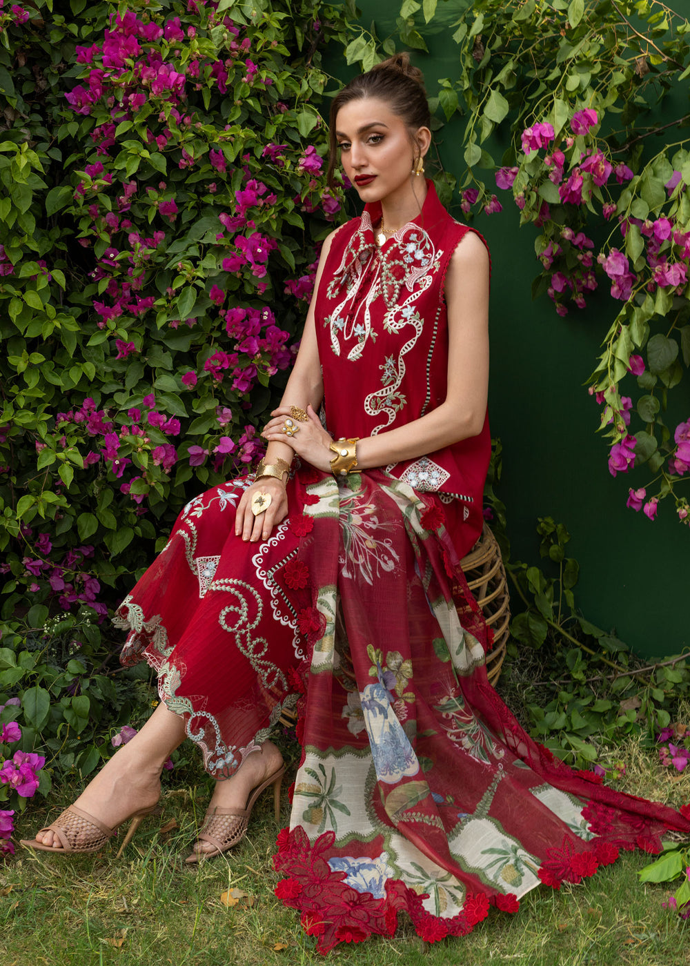 Saira Shakira | Bloom Lawn | ELISE 1B