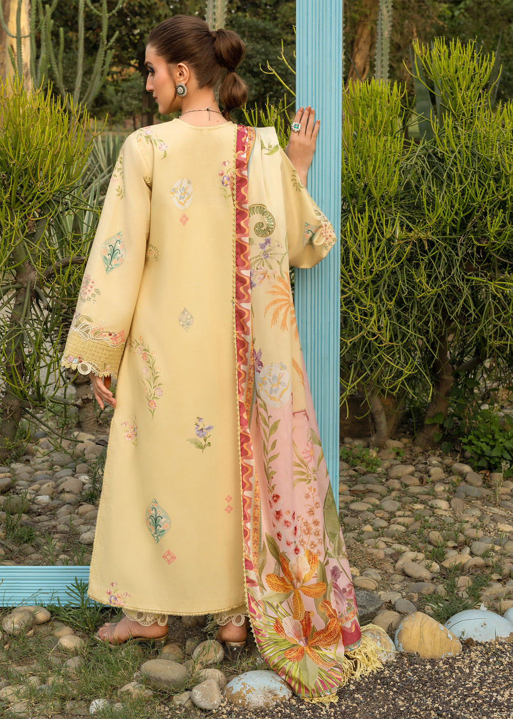Saira Shakira | Bloom Lawn | MAELLE 1A