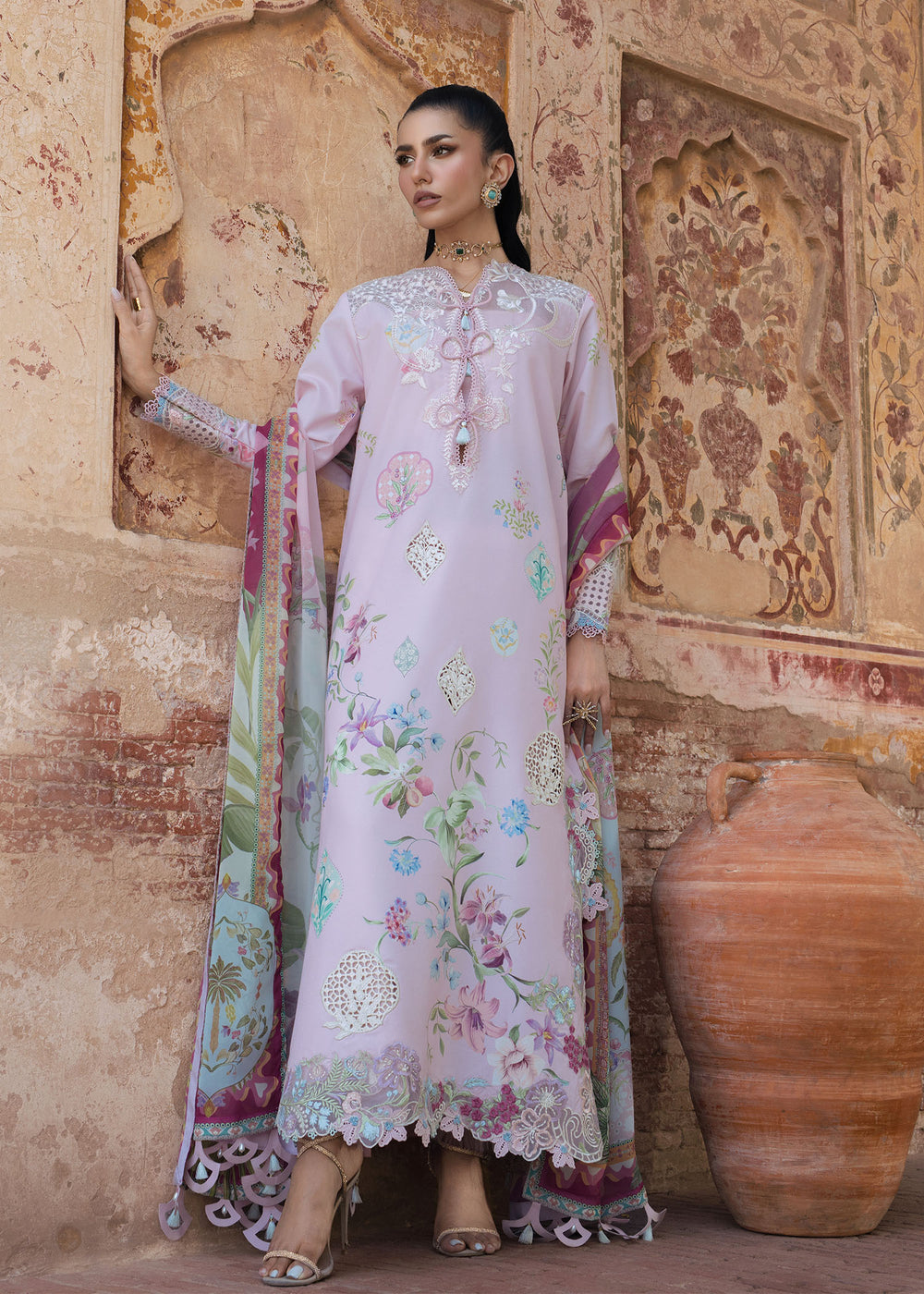 Saira Shakira | Bloom Lawn | MAELLE 1B
