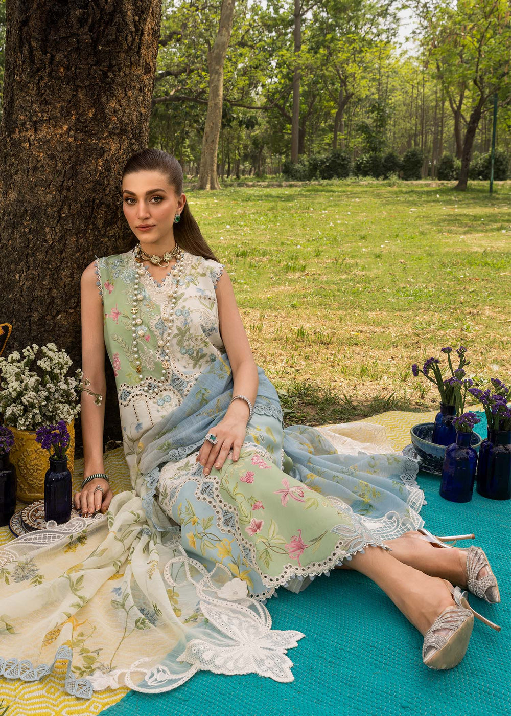 Saira Shakira | Bloom Lawn | LANA 1A