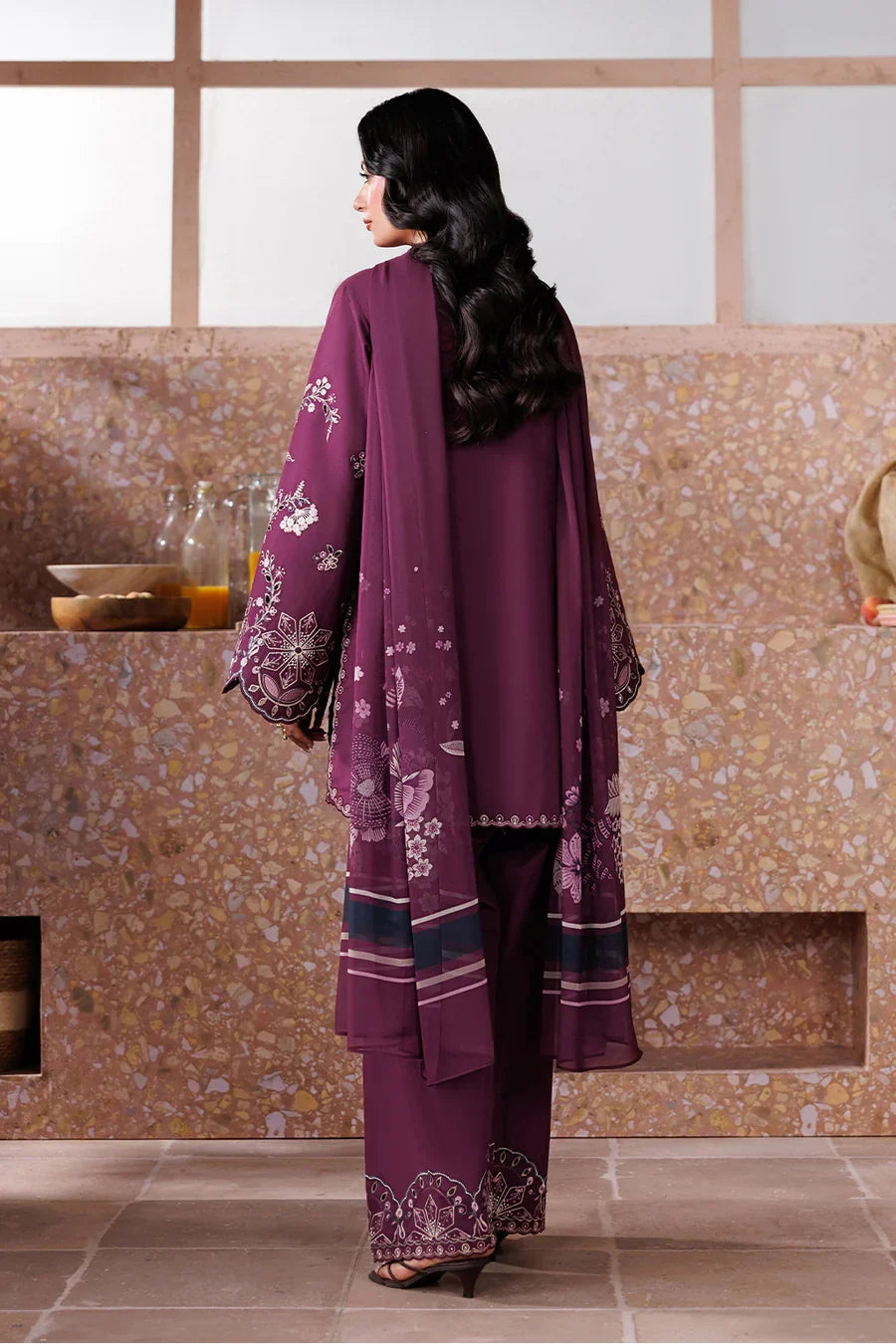 Iznik | Sunscape Lawn '26 | UE-703 Embroidered Lawn