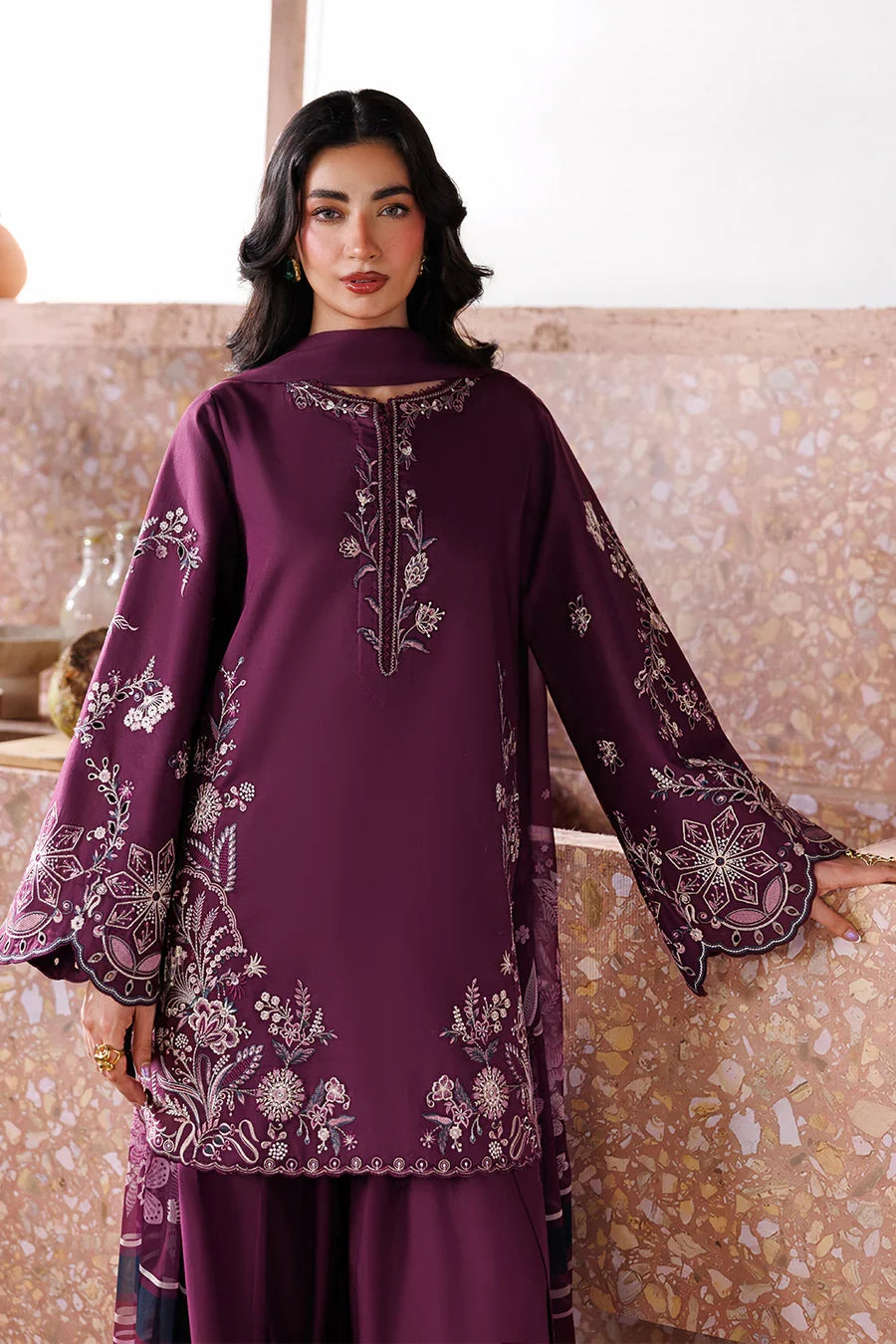 Iznik | Sunscape Lawn '26 | UE-703 Embroidered Lawn