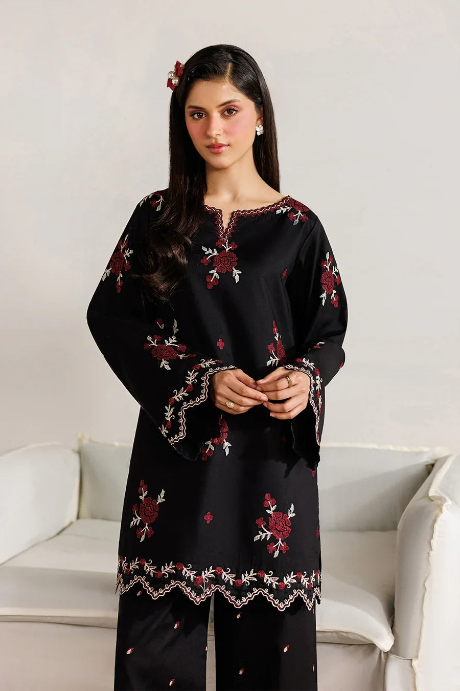Iznik | Summer Pret | IP-354 Embroidered Lawn