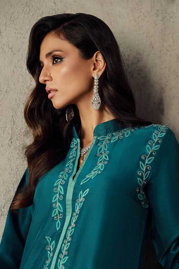 Wardha Saleem | Luxury Pret Traditional Wear | SAFAA