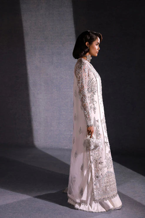 Ezra | Ermina Collection 25 | NOOREH