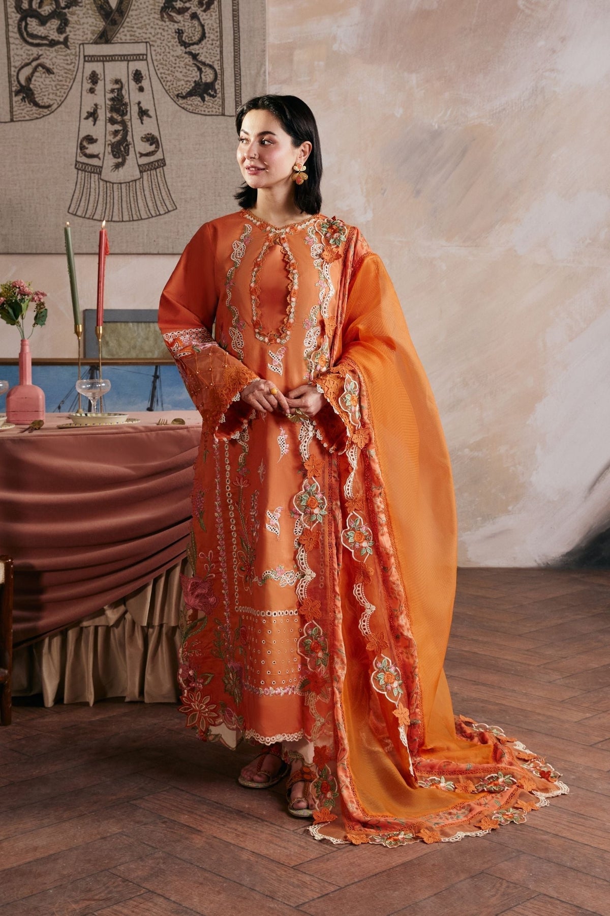 Maryam Hussain | Luxury Lawn 26 Vol 2 | Sharjeena