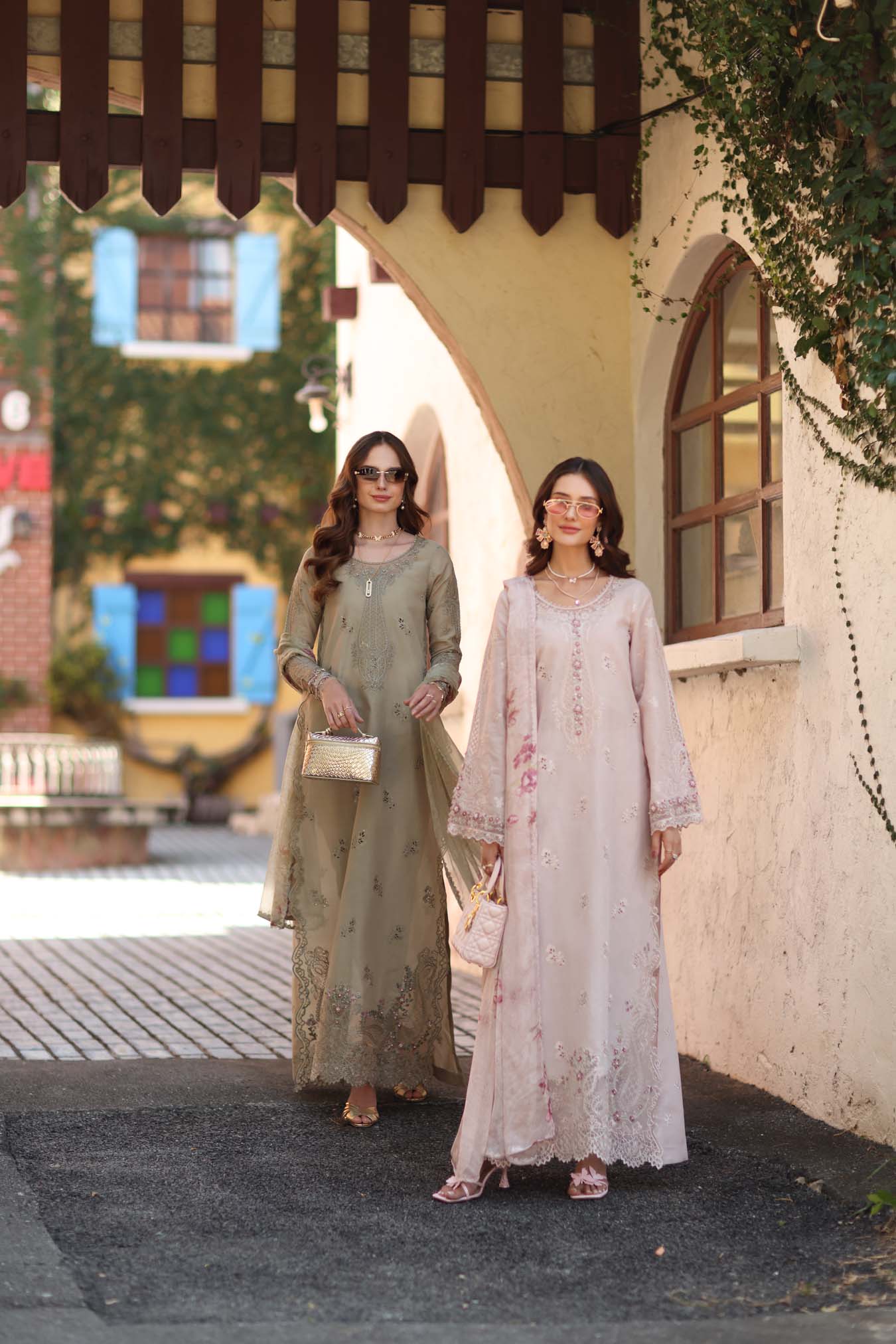 Noor by Saadia Asad | Luxe Chikankari 26 |D7 - B - Warm Gold Sage