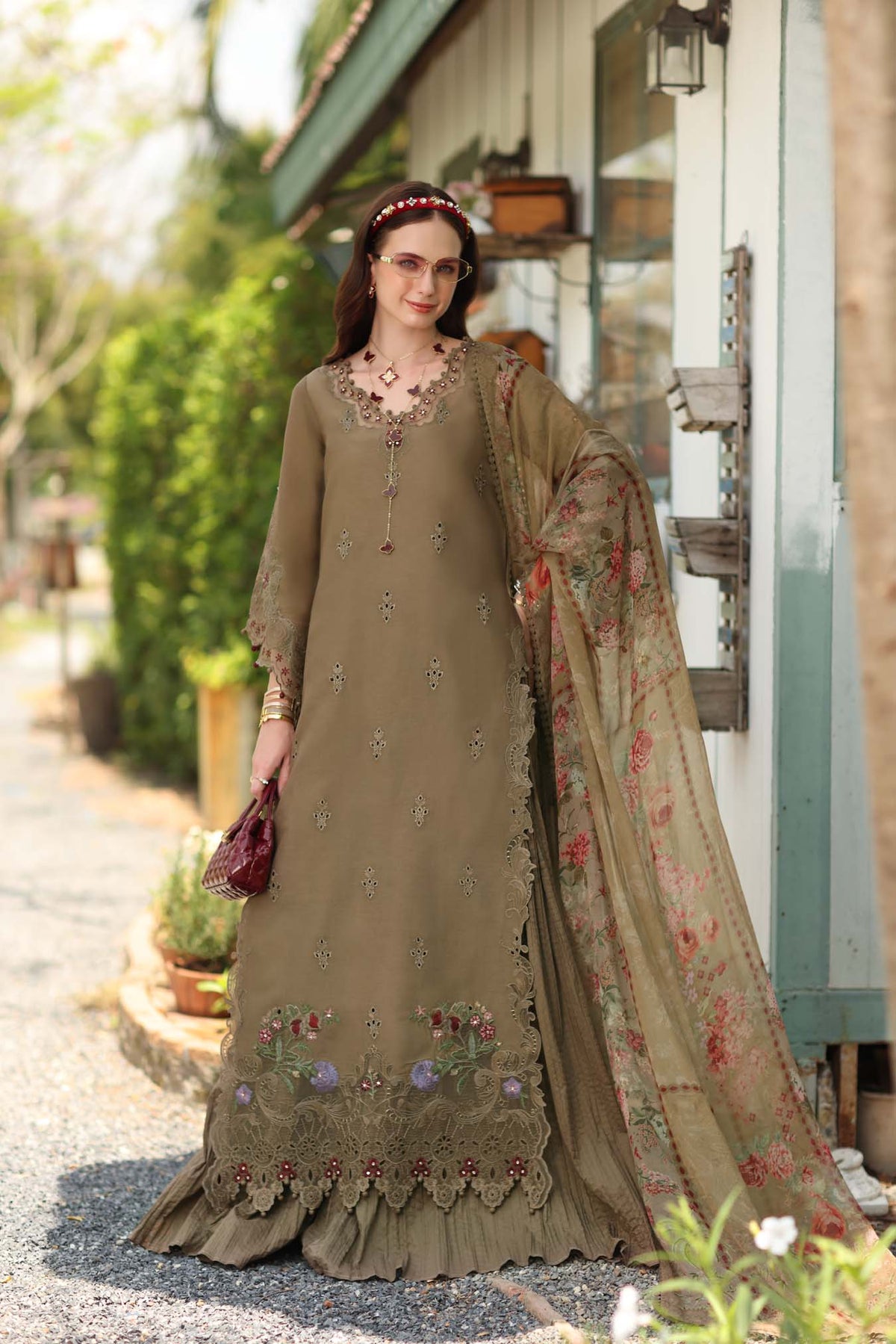 Noor by Saadia Asad | Noor Eid Printskhas 26 |D8 – Mocha Sienna