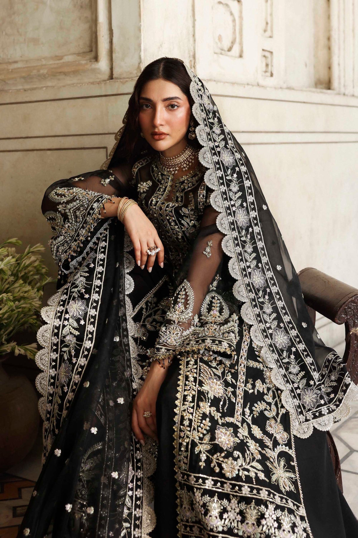 Akbar Aslam | Rang Mahal Formals | Siyahgul