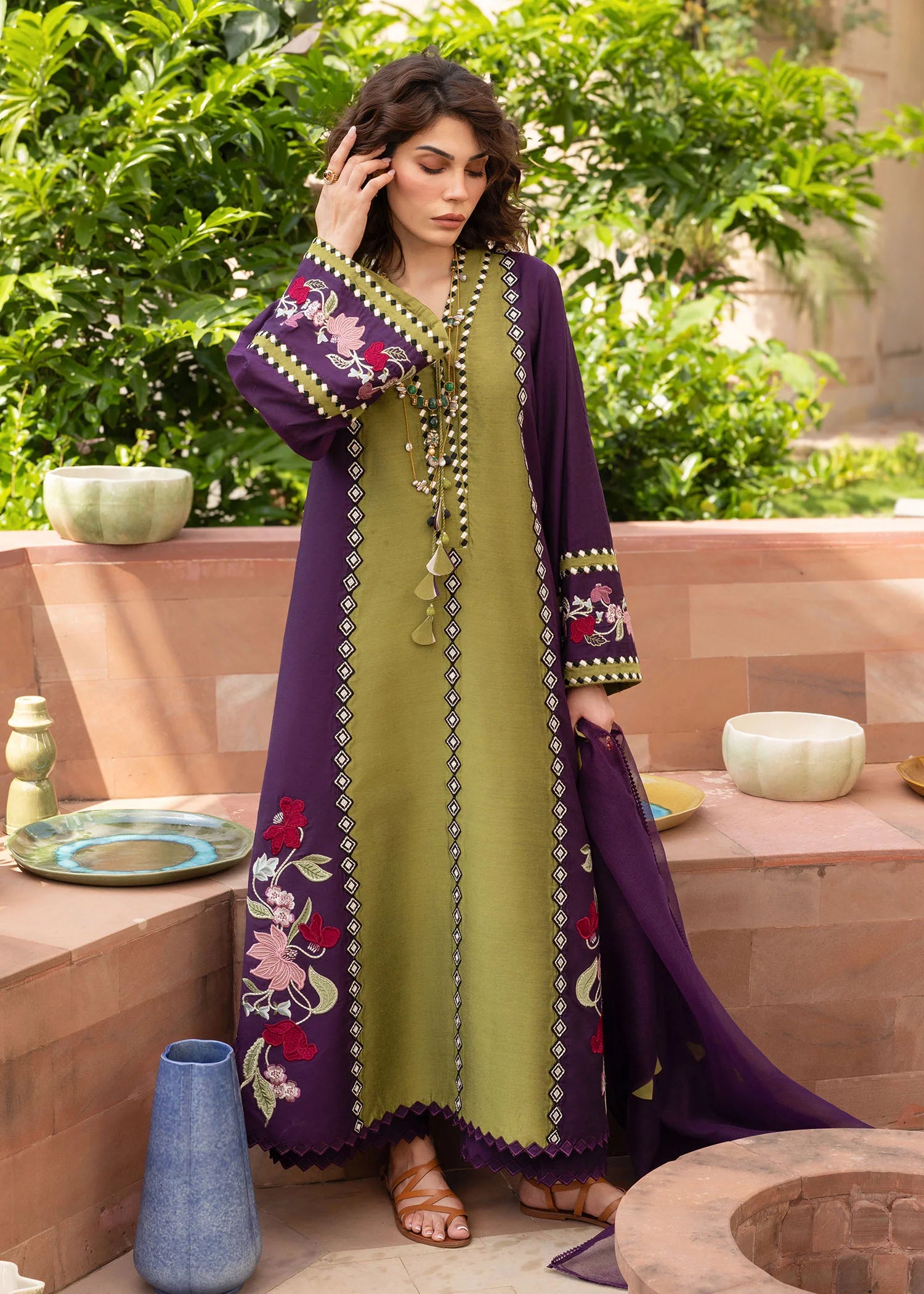 Crimson | MITTI WINTER PRET 25 | Rani Vogue(Plum)