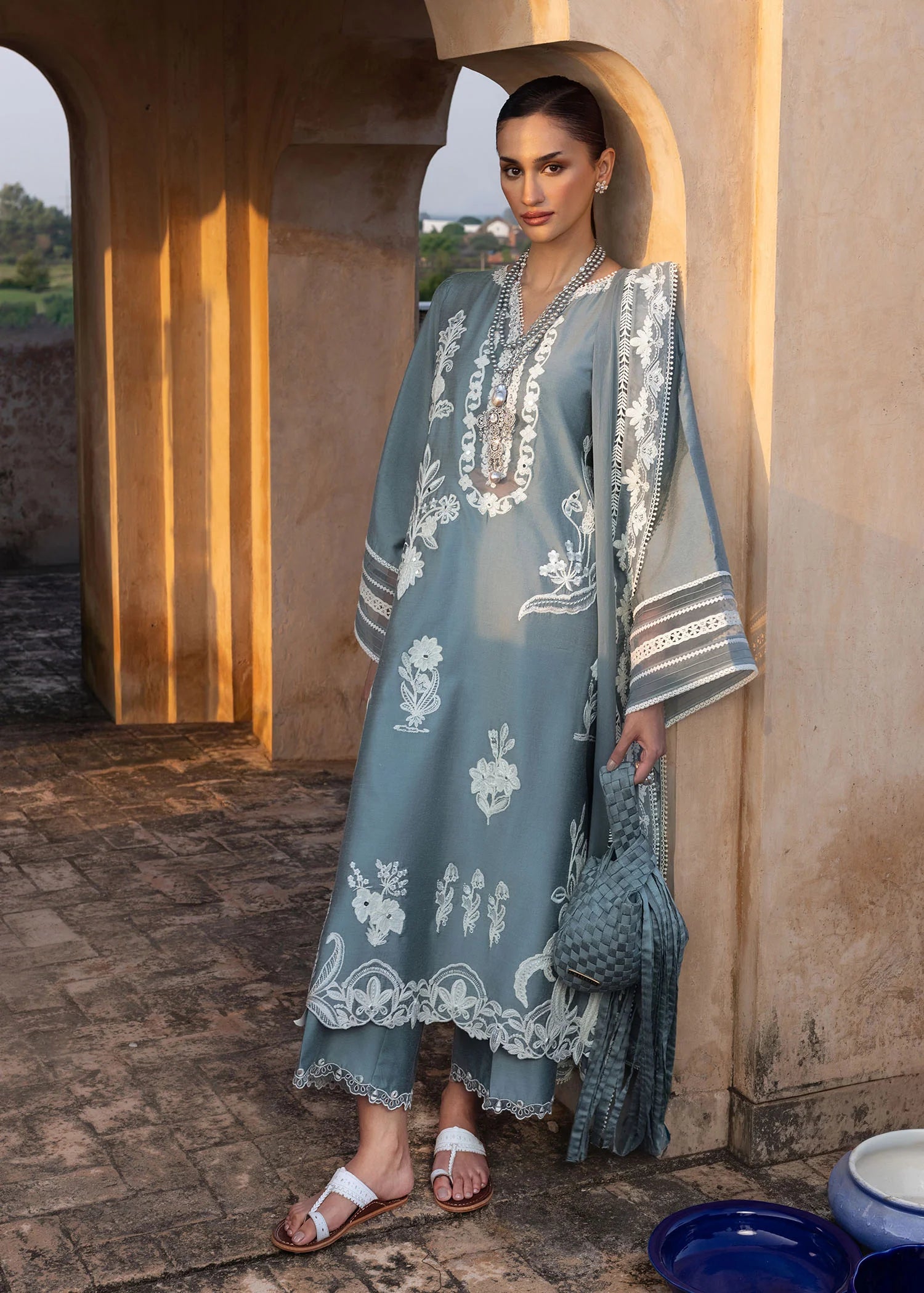 Crimson | MITTI WINTER PRET 25 | Shabo