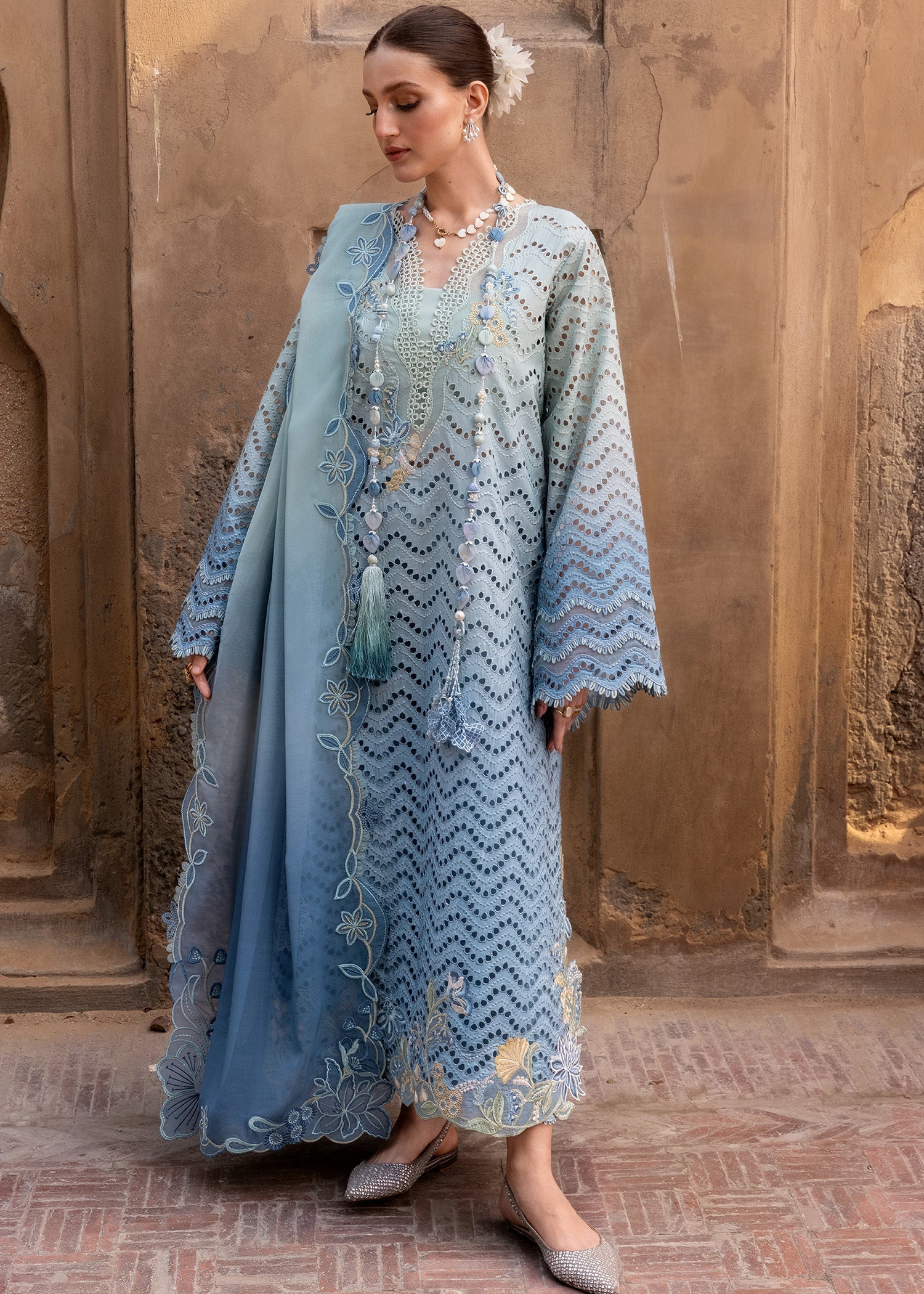 Crimson | flow lawn 26 | OMBRE LOVE - D8A