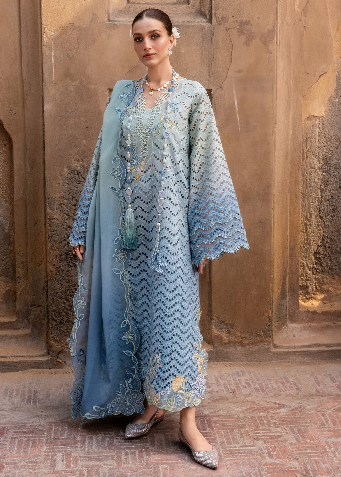 Crimson | flow lawn 26 | OMBRE LOVE - D8A