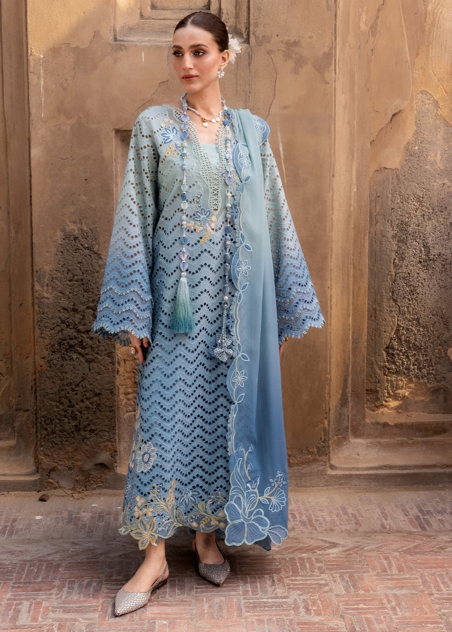 Crimson | flow lawn 26 | OMBRE LOVE - D8A