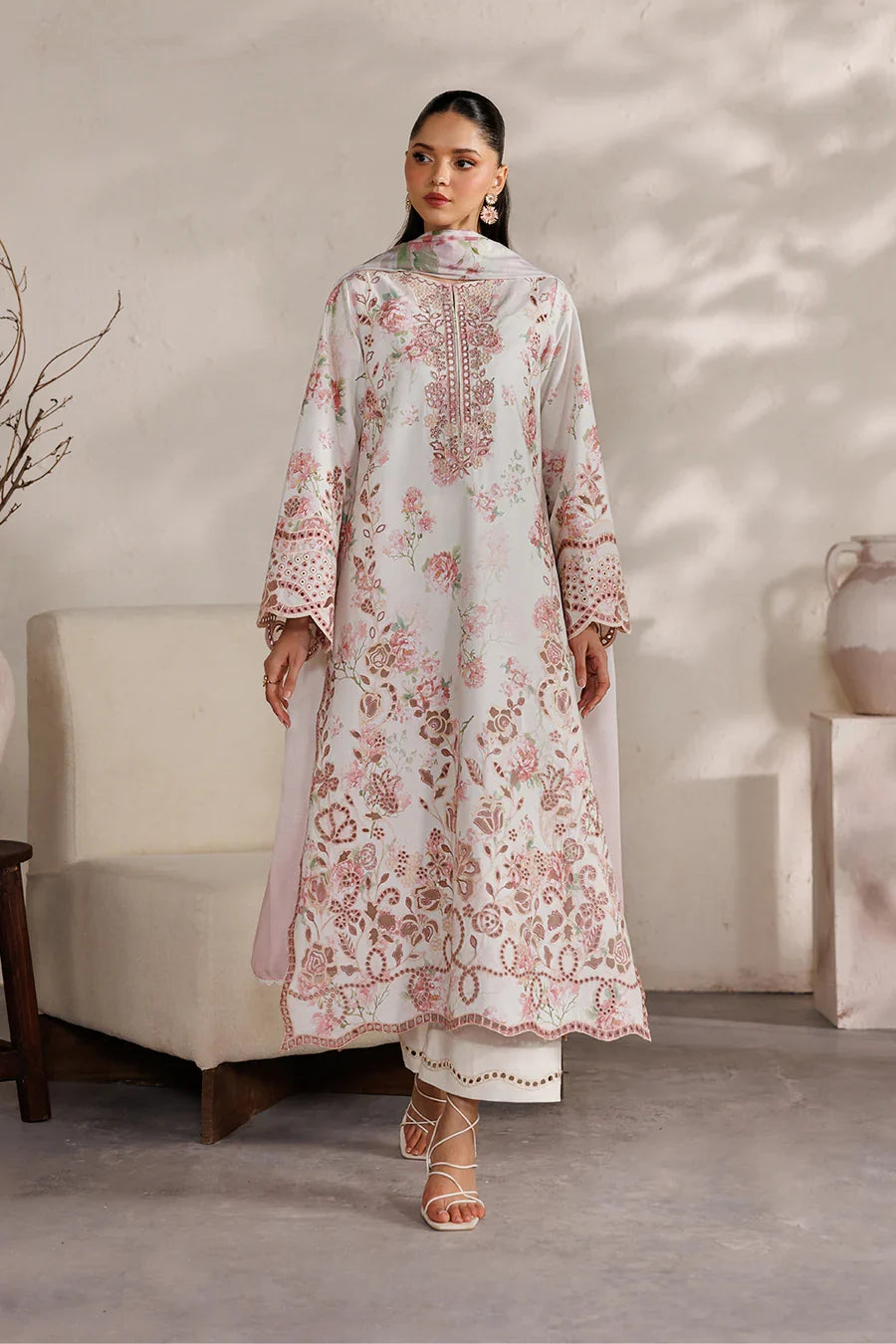Iznik | Festive Lawn '26 | IBE-04 Embroidered Lawn